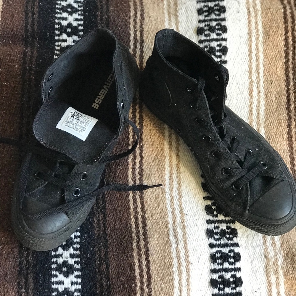 High top all black Converse All Star